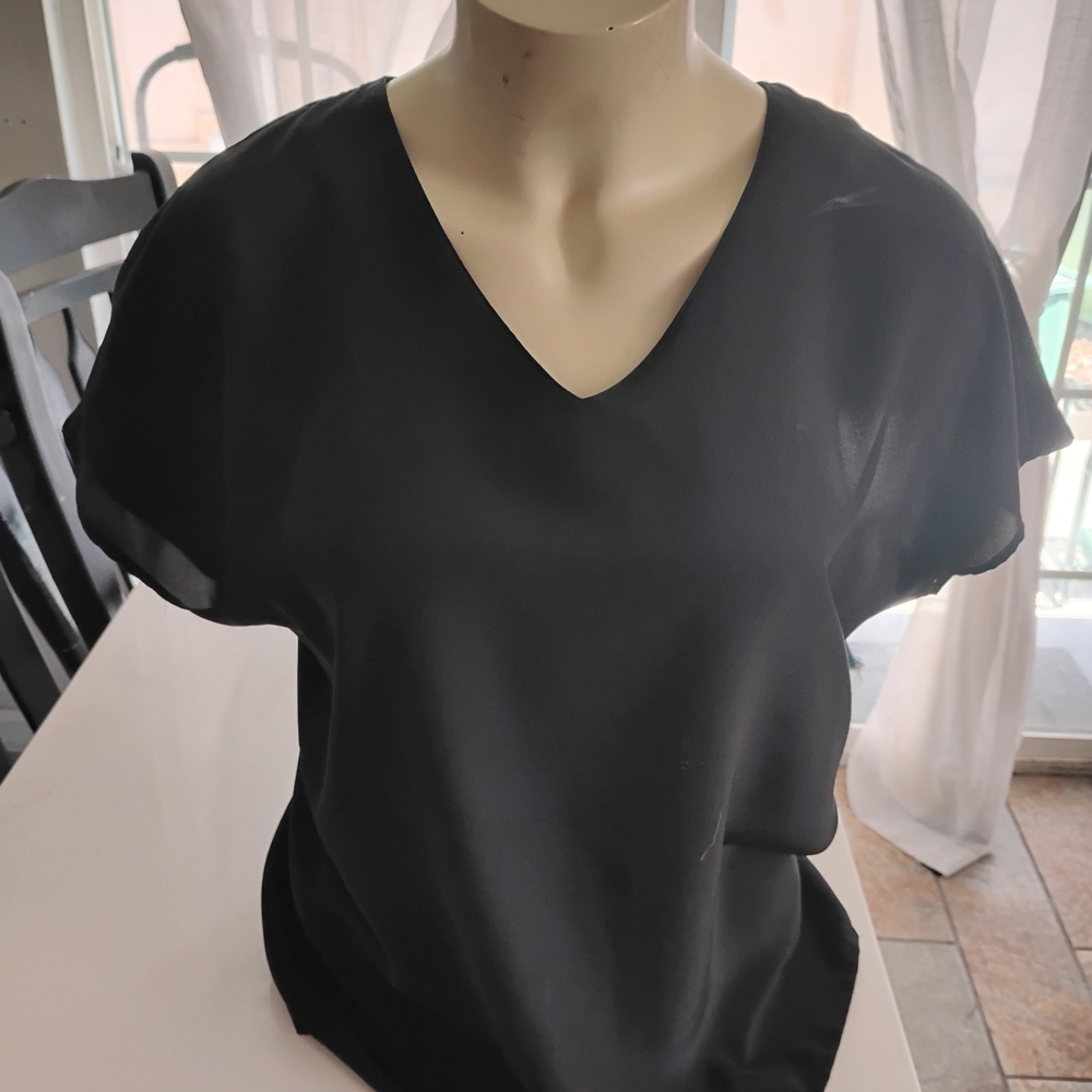 NYX Classic Black Short Sleeve Top